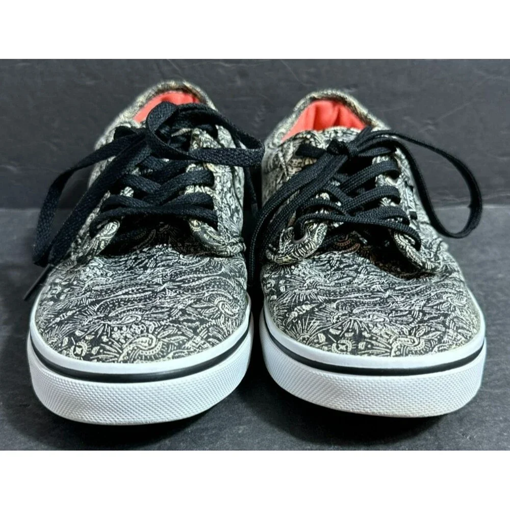 Vans Atwood Low Black Paisley Print Canvas Skate Shoes Women's Size 7 - Picture 2 of 8